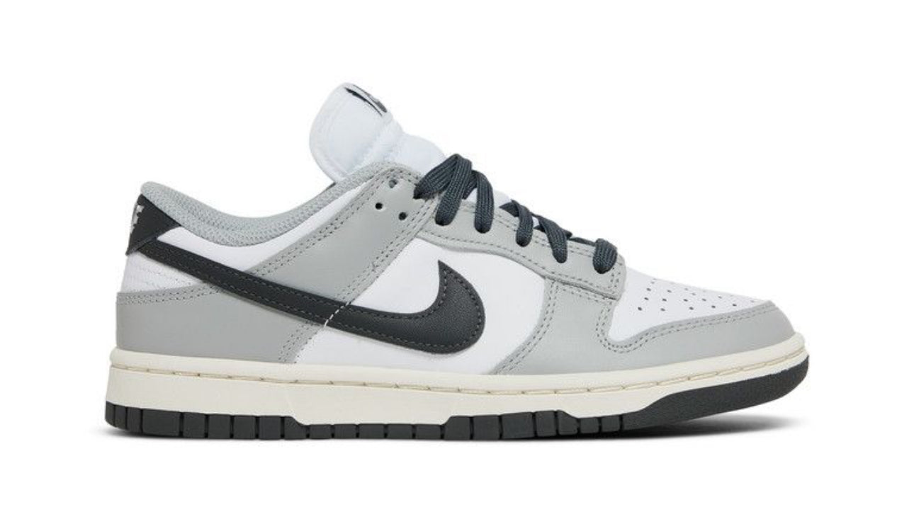 Dunk Low Light Smoke Grey