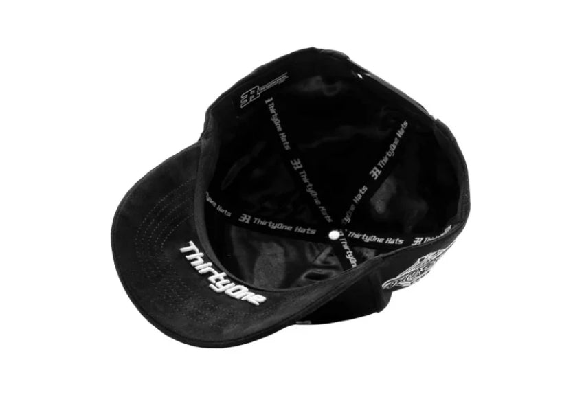 31 Hats Clouds Black