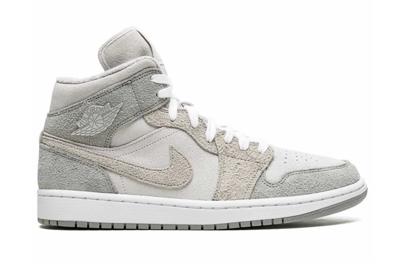 Jordan 1 Mid Fleece Grey