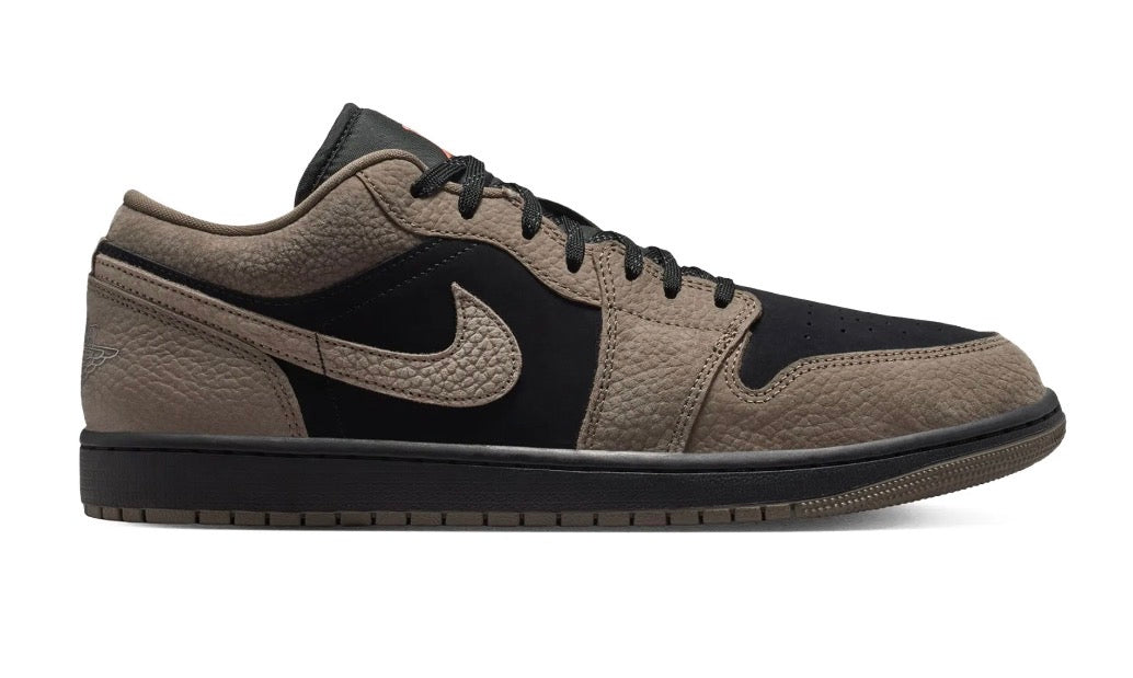 Jordan 1 Low SE