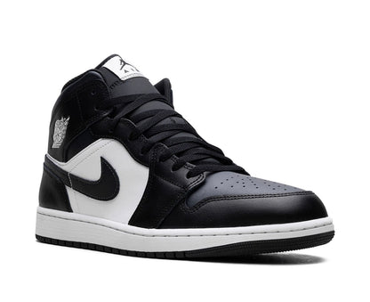 Jordan 1 mid Off Noir