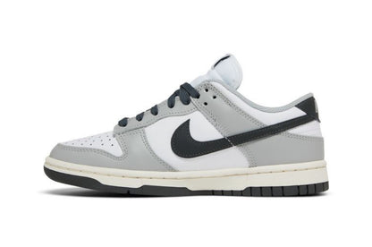 Dunk Low Light Smoke Grey