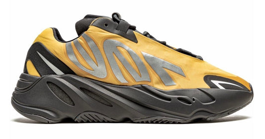 Yeezy 700 MNVN "Honey"