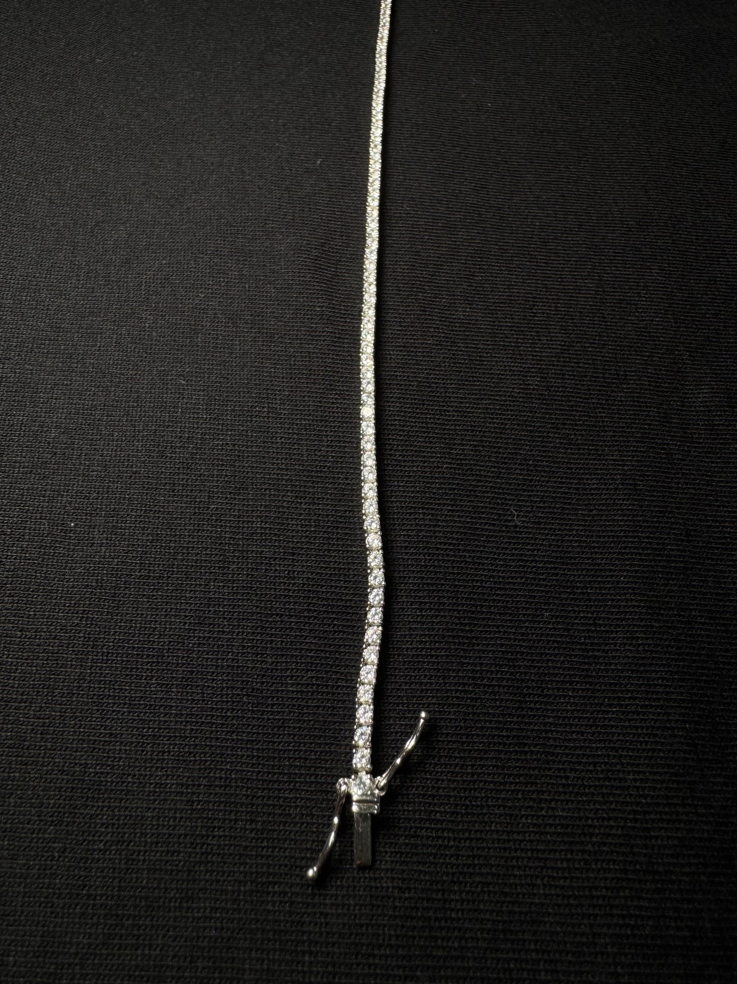 Pulso Plata Con Zirconias Blancas 21CM